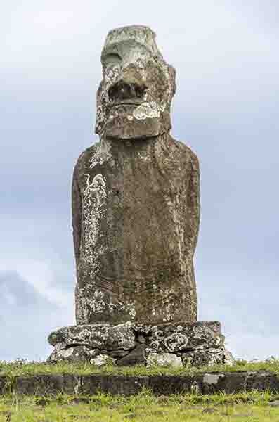 223 - Chile - isla de Rapa Nui o Pascua - Ahu Huri A Urenga